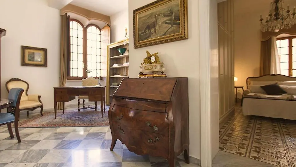 Alghero Palazzo Dalbis In Pieno Centro Per 8 Persone