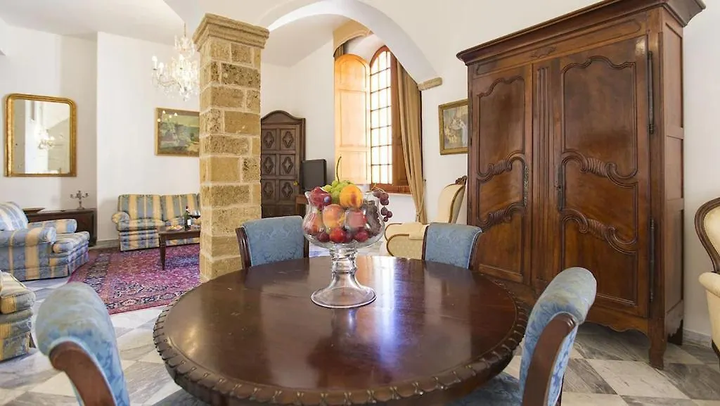 Alghero Palazzo Dalbis In Pieno Centro Per 8 Persone